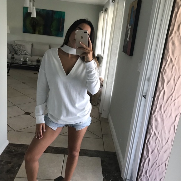 White sweater - Picture 2 of 2
